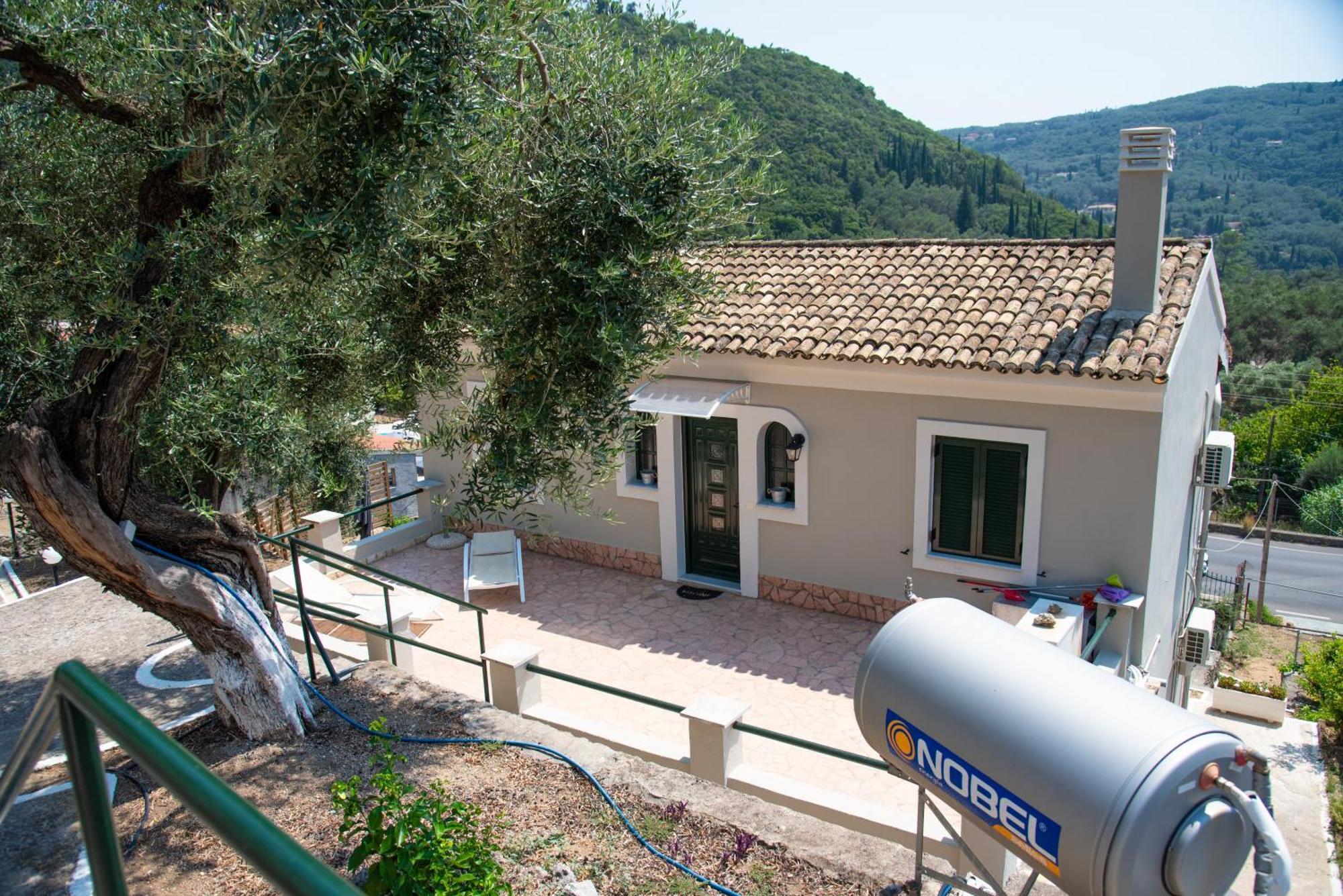 Nausika Cottage Corfu Paleokastritsa Exterior foto